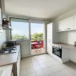 Spacieux Pres De La Et Commerces, 4 Couchages - Fr-1-361-433 Apartment *