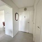 Spacieux Pres De La Et Commerces, 4 Couchages - Fr-1-361-433 *