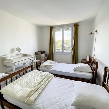 Spacieux Pres De La Et Commerces, 4 Couchages - Fr-1-361-433 Apartment