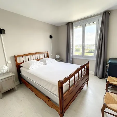 Apartment Spacieux Pres De La Et Commerces, 4 Couchages - Fr-1-361-433 *